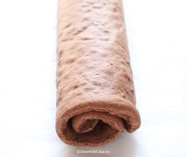 Foaia de rulada cu cacao